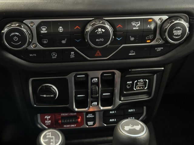 Used 2026 Jeep Wrangler Unlimited Rubicon AWD/4WD image 17