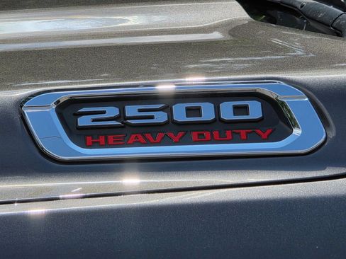 Used 2024 RAM 2500 Laramie AWD/4WD image 41