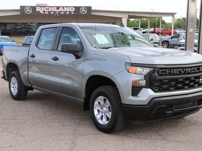 Used 2026 Chevrolet Silverado 1500 W/T w/ Trailering Package