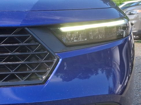 Used 2024 Honda Accord Sport image 9