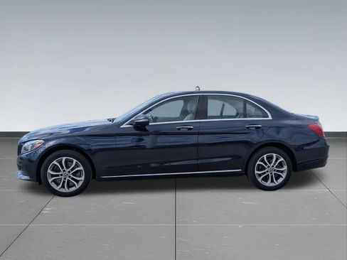 Used 2017 Mercedes-Benz C 300 4MATIC Sedan image 4