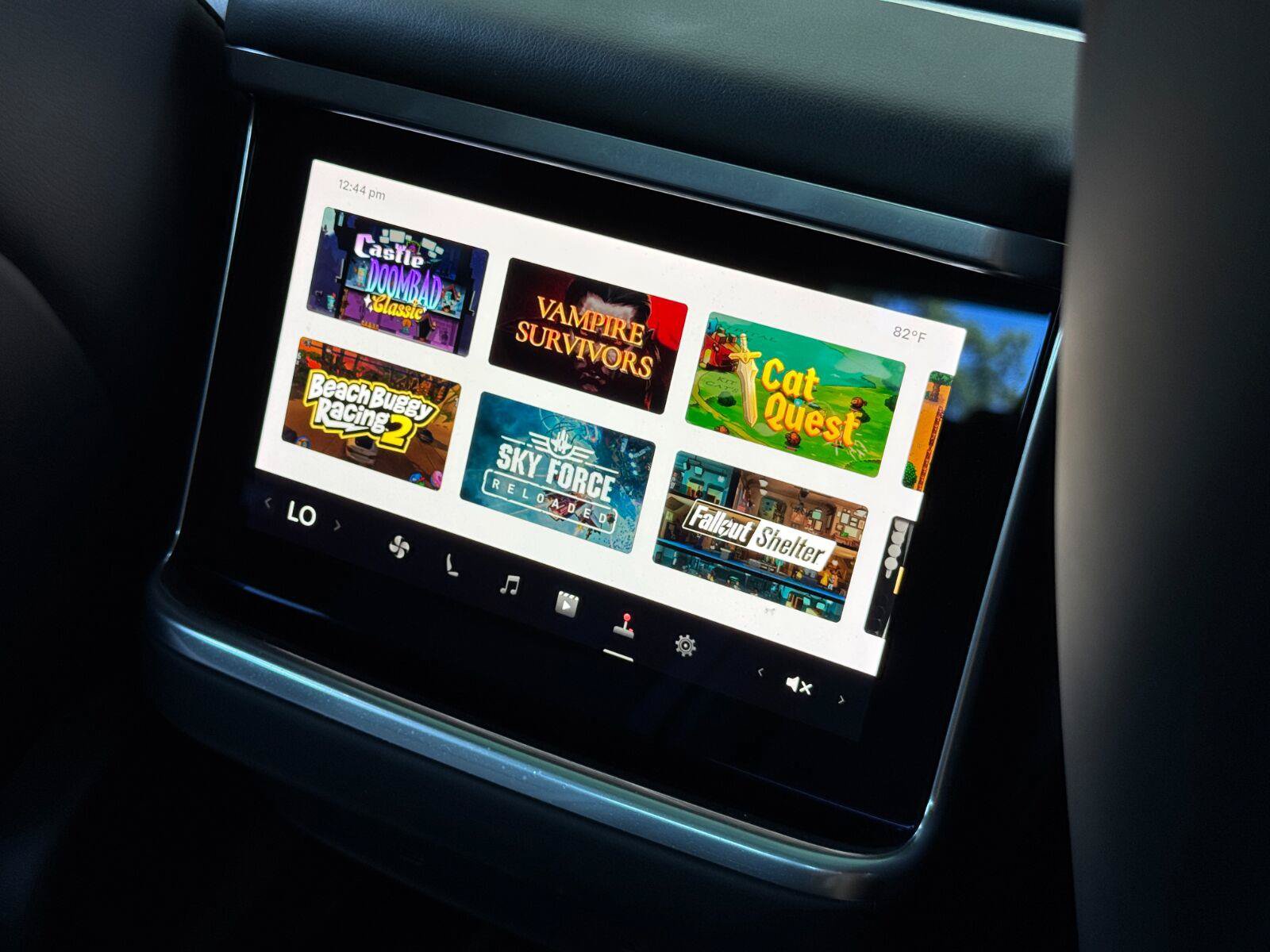 Used 2022 Tesla Model S AWD/4WD image 39