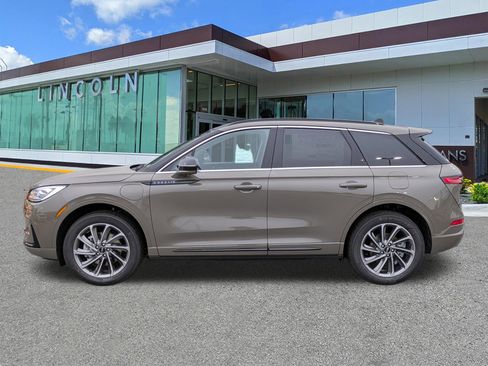 New 2026 Lincoln Corsair Grand Touring AWD/4WD image 7