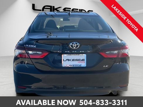 Used 2024 Toyota Camry LE image 5