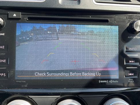 Used 2016 Subaru Forester 2.5i Premium w/ All-Weather Package AWD/4WD image 12