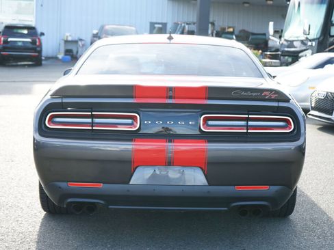 Used 2016 Dodge Challenger R/T Plus image 4