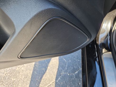 Used 2019 Nissan Maxima SR w/ Premium Package image 15