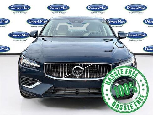 Used 2022 Volvo S60 T8 Inscription AWD/4WD image 2