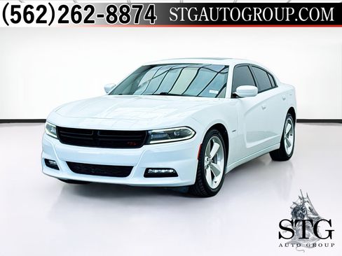 Used 2016 Dodge Charger R/T image 1