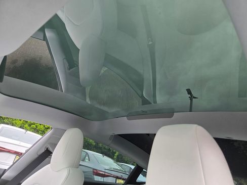 Used 2024 Tesla Model 3 Standard Range RWD image 18