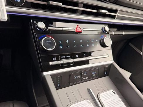 New 2026 Hyundai Santa Fe Limited AWD/4WD image 23