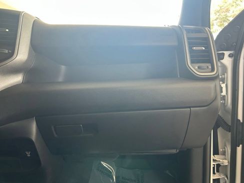 Used 2025 RAM 3500 Tradesman AWD/4WD image 27