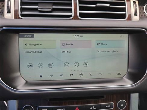 Used 2017 Land Rover Range Rover HSE AWD/4WD image 23