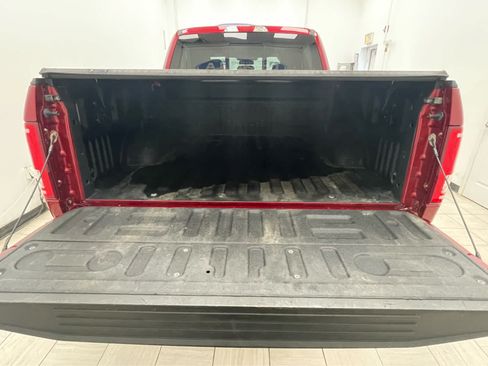 Used 2015 Ford F150 XLT w/ Equipment Group 302A Luxury AWD/4WD image 11