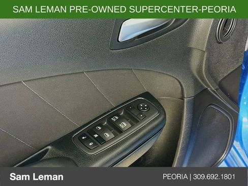 Used 2023 Dodge Charger R/T w/ Blacktop Package image 17