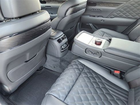 New 2026 Genesis G90 3.5T Prestige image 21