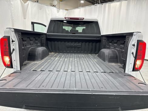 Certified 2025 GMC Sierra 1500 Elevation AWD/4WD image 14