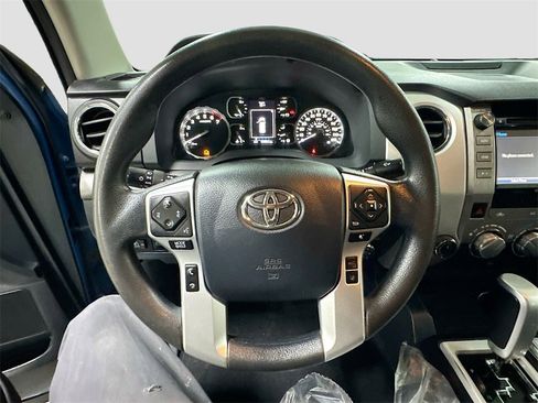Used 2018 Toyota Tundra SR5 image 7