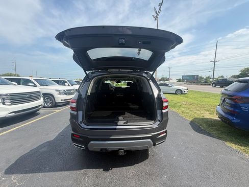 Used 2026 Honda Pilot Elite image 6