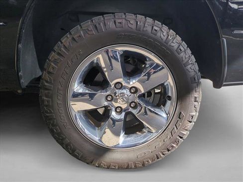 Used 2019 RAM 1500 Tradesman w/ Tradesman SXT Package image 14