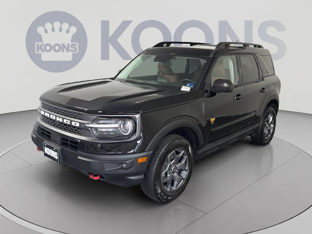 Used 2024 Ford Bronco Sport Badlands w/ Premium Package AWD/4WD image 1