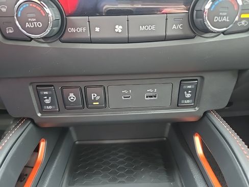 New 2026 Nissan Frontier PRO-4X w/ Pro-4x Convenience Package image 25