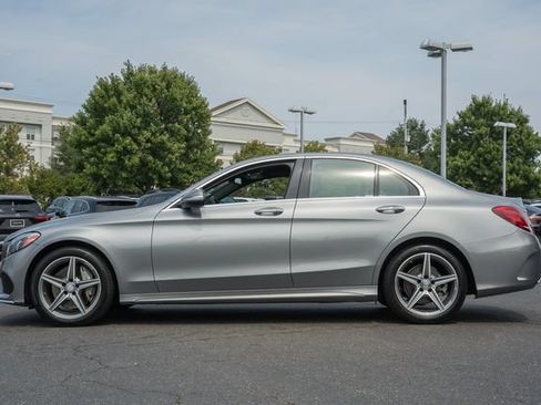 Used 2015 Mercedes-Benz C 300 4MATIC Sedan image 4