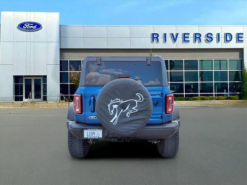 Used 2021 Ford Bronco First Edition image 5