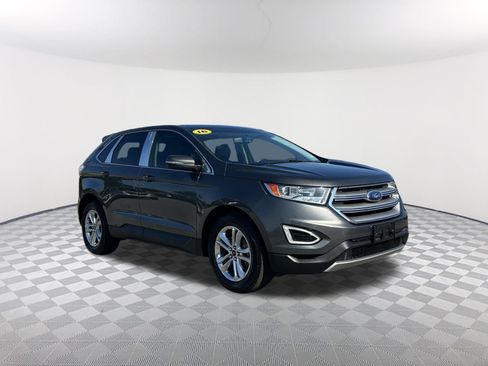Used 2016 Ford Edge SEL w/ Equipment Group 201A FWD image 3