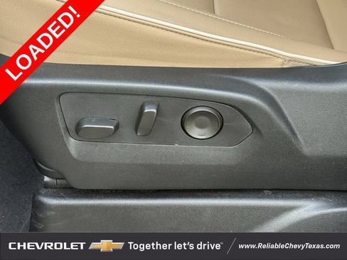 Used 2024 Chevrolet Tahoe Premier w/ Premium Package RWD image 32