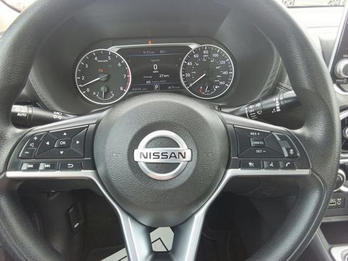 Used 2023 Nissan Sentra SV FWD image 22
