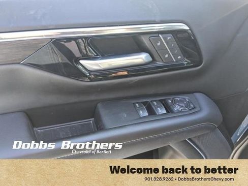 Used 2025 Chevrolet Tahoe Premier image 12