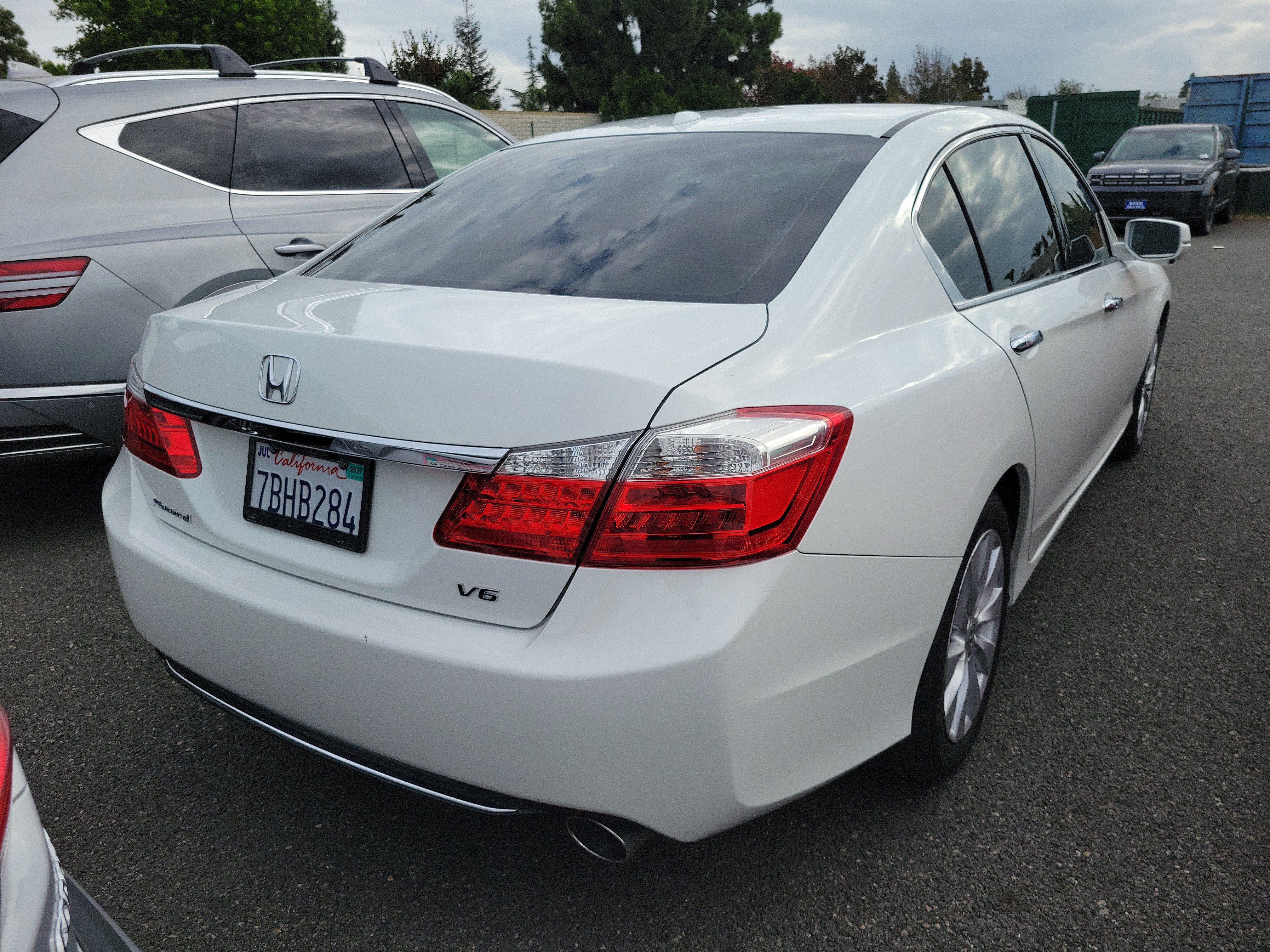 Used 2013 Honda Accord EX-L image 5