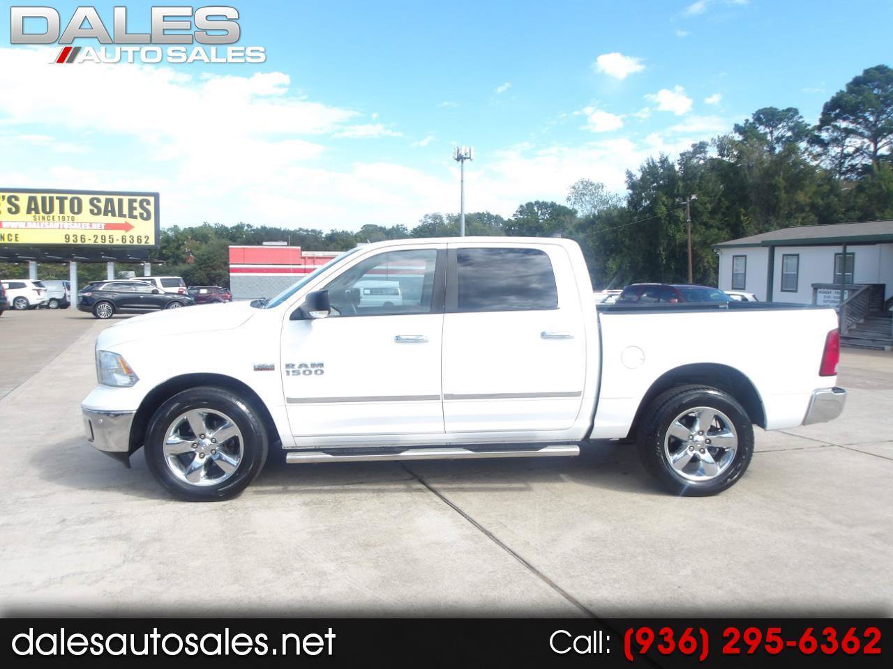 Used 2015 RAM 1500 SLT AWD/4WD image 1