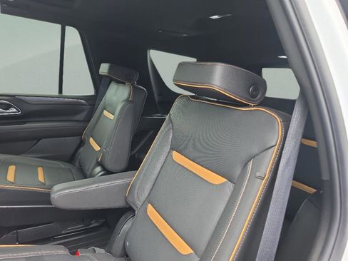 Used 2023 GMC Yukon AT4 AWD/4WD image 24