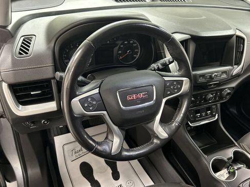 Used 2018 GMC Terrain SLE w/ Driver Convenience Package AWD/4WD image 4