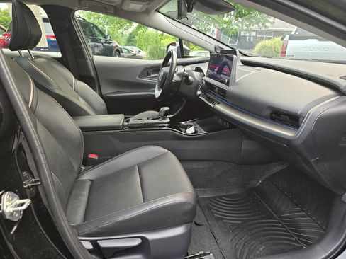 Used 2024 Toyota Prius Limited w/ Limited Premium Package AWD/4WD image 11
