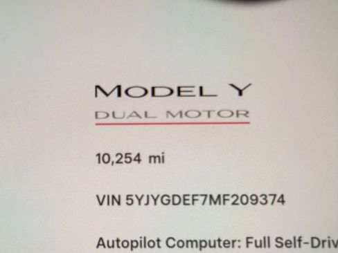 Used 2021 Tesla Model Y Performance AWD/4WD image 27