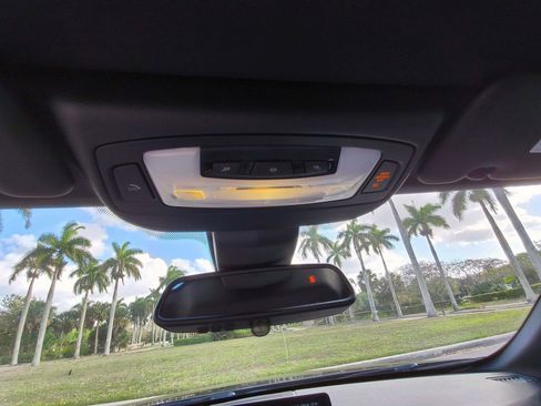 Used 2019 BMW 430i Convertible w/ M Sport Package image 36