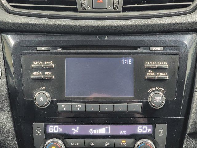 Used 2017 Nissan Rogue SV w/ Midnight Edition Package AWD/4WD image 19