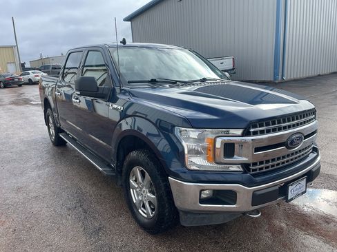 Used 2019 Ford F150 XLT w/ Equipment Group 302A Luxury image 5