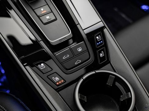 Used 2025 Porsche 911 Carrera image 66