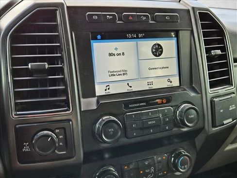 Used 2019 Ford F250 XLT w/ XLT Premium Package image 12