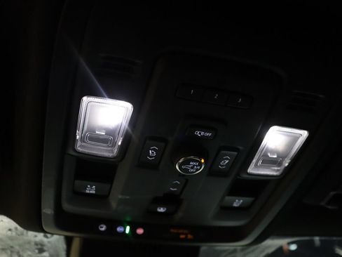 Used 2023 GMC Yukon Denali AWD/4WD image 53
