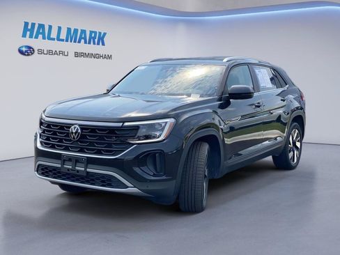 Used 2026 Volkswagen Atlas Cross Sport SE FWD image 5