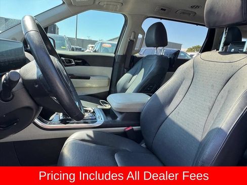 Used 2024 Kia Carnival SX Prestige FWD image 20