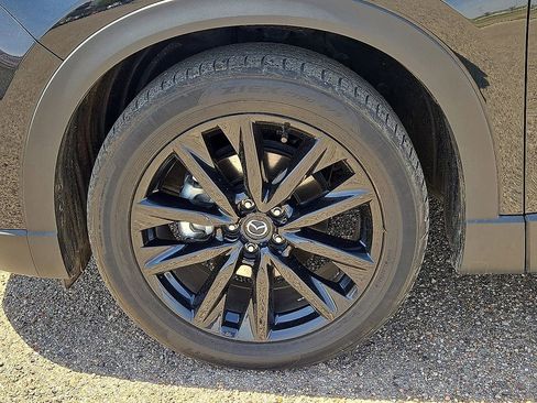 Used 2023 MAZDA CX-9 Touring Plus image 11