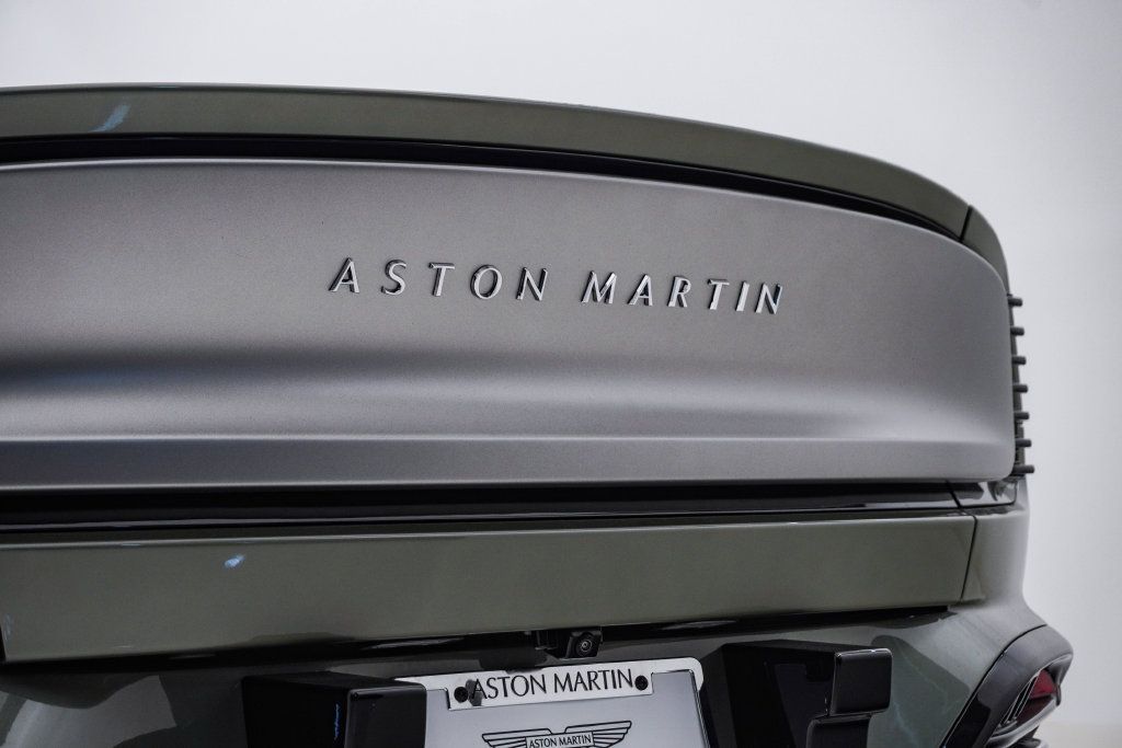 Used 2026 Aston Martin Vanquish Convertible RWD image 14