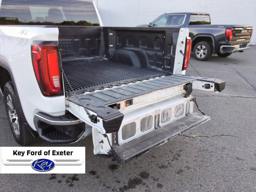 Used 2025 GMC Sierra 1500 SLT AWD/4WD image 15