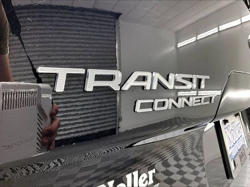 Certified 2023 Ford Transit Connect Titanium w/ Trailer Tow Package FWD image 8